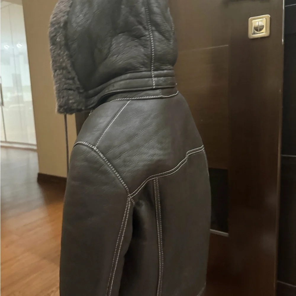 N/A luxurious shearling